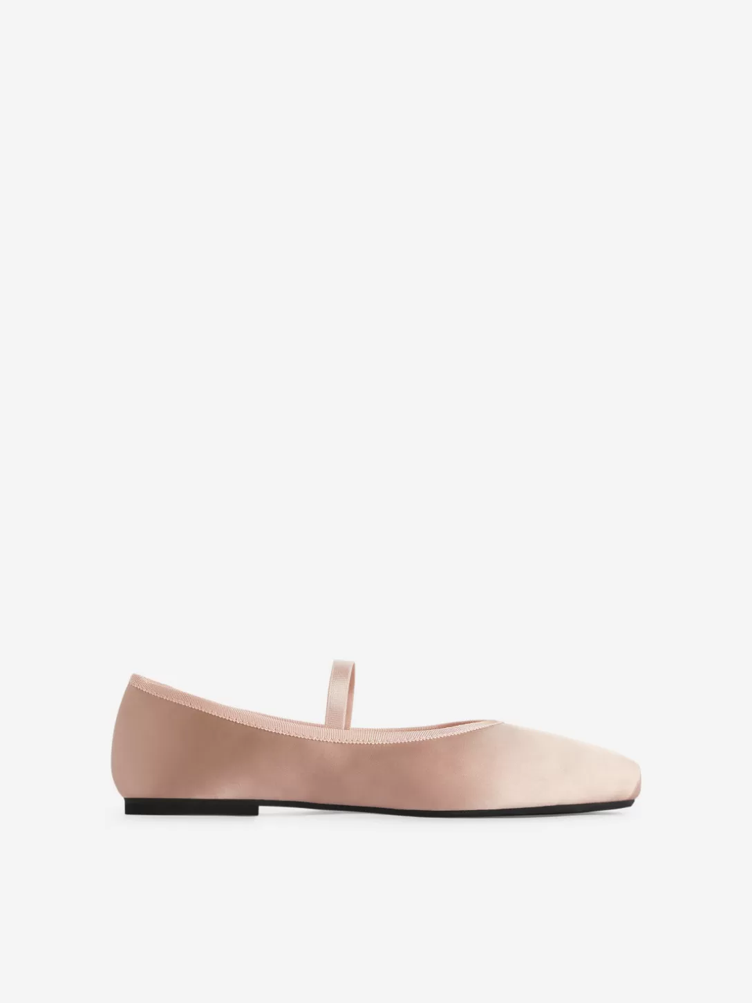 ARKET Ballerinaskor I Satin- Flats