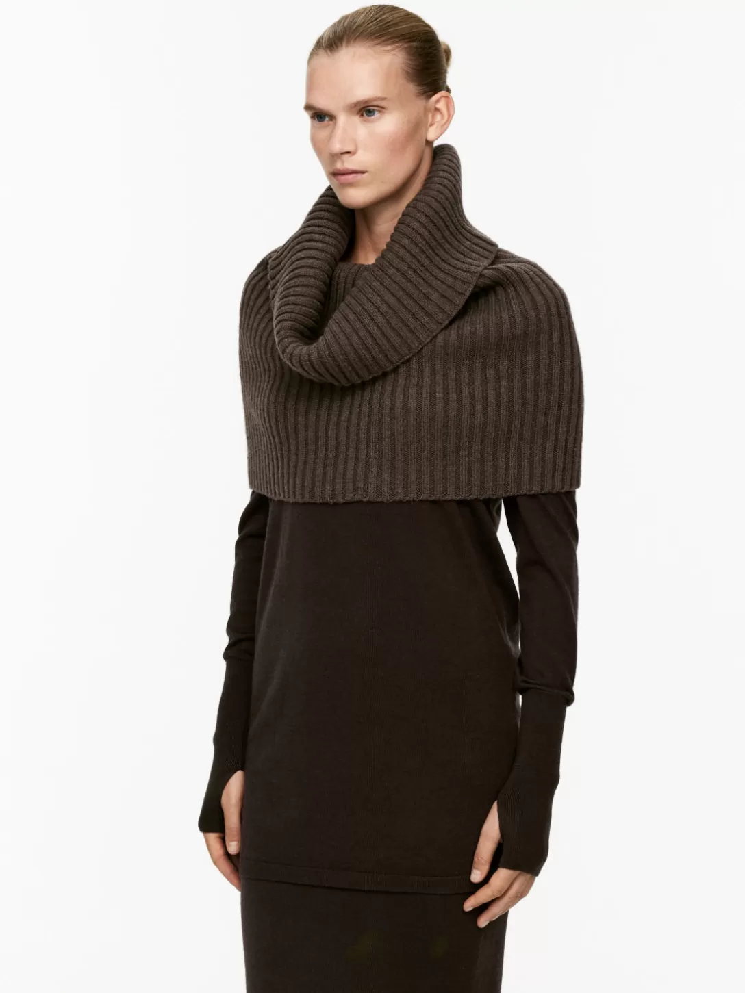ARKET Ribbstickad Krage I Nativa-ull- Halsdukar Och Scarves